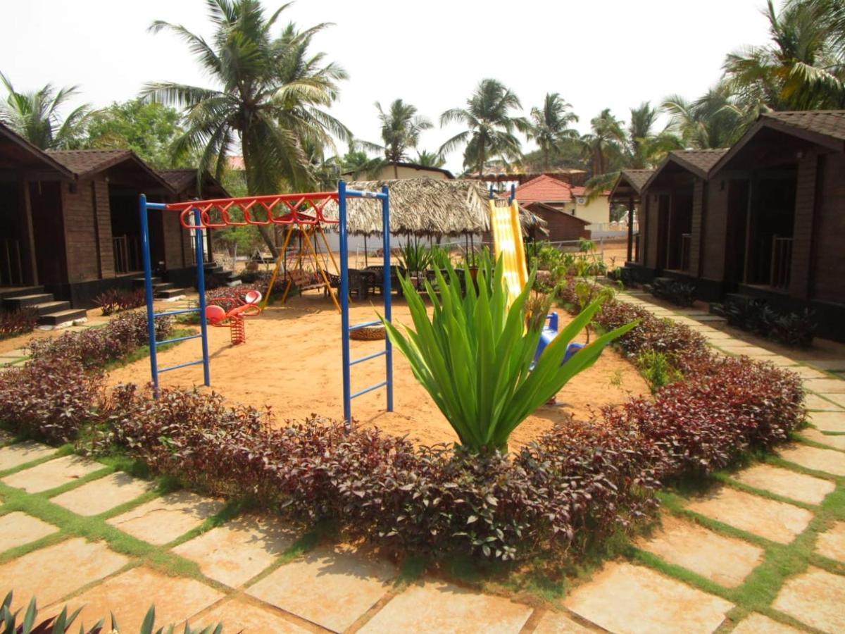 Beach Cottages - Pousada Donaciana Baga Exterior foto